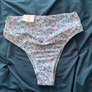 Bikini bottoms